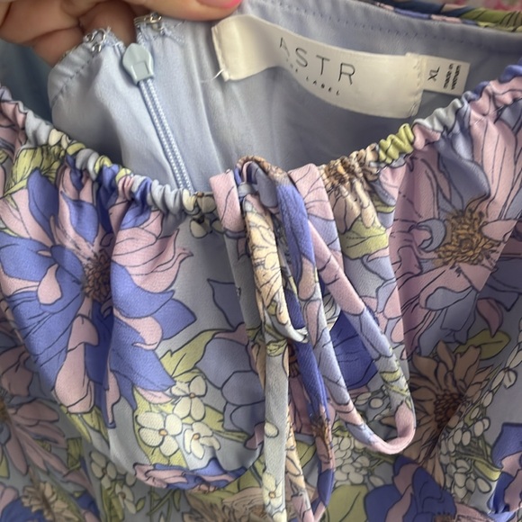 Astr the Label Floral Maxi Dress - Picture 5 of 6